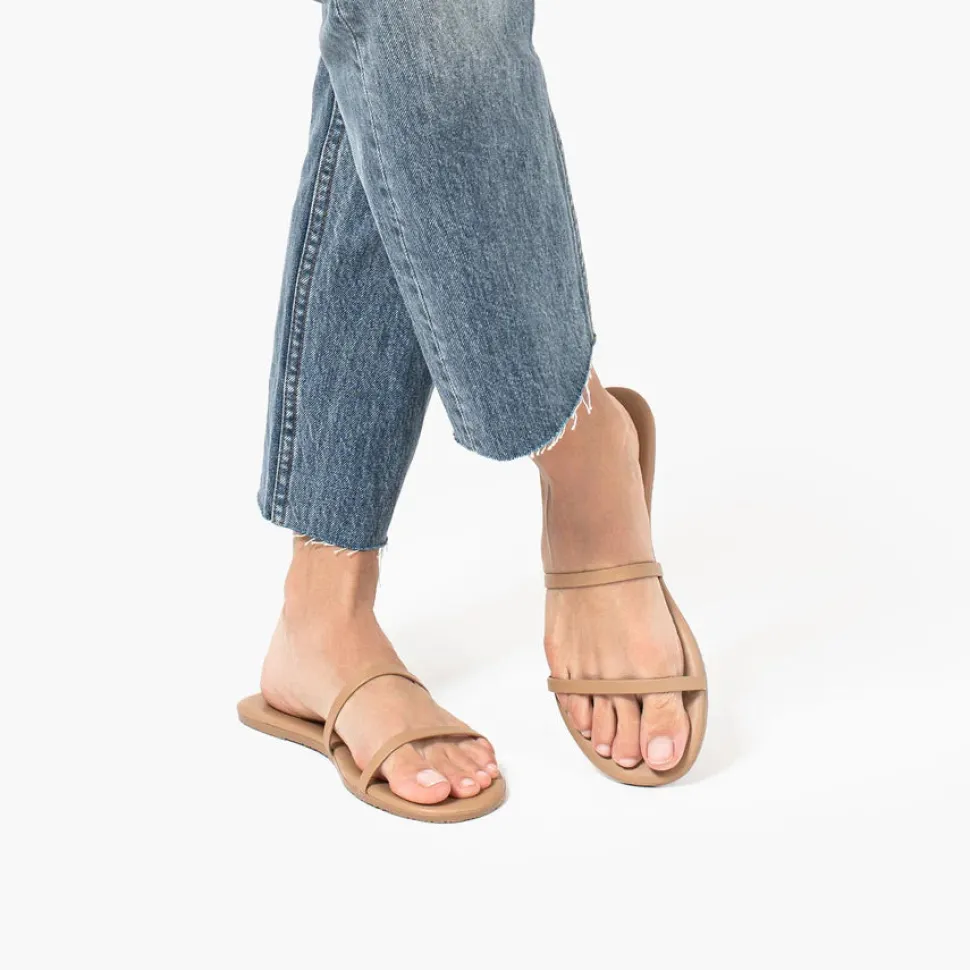 Gemma Sandal in Cocobutter