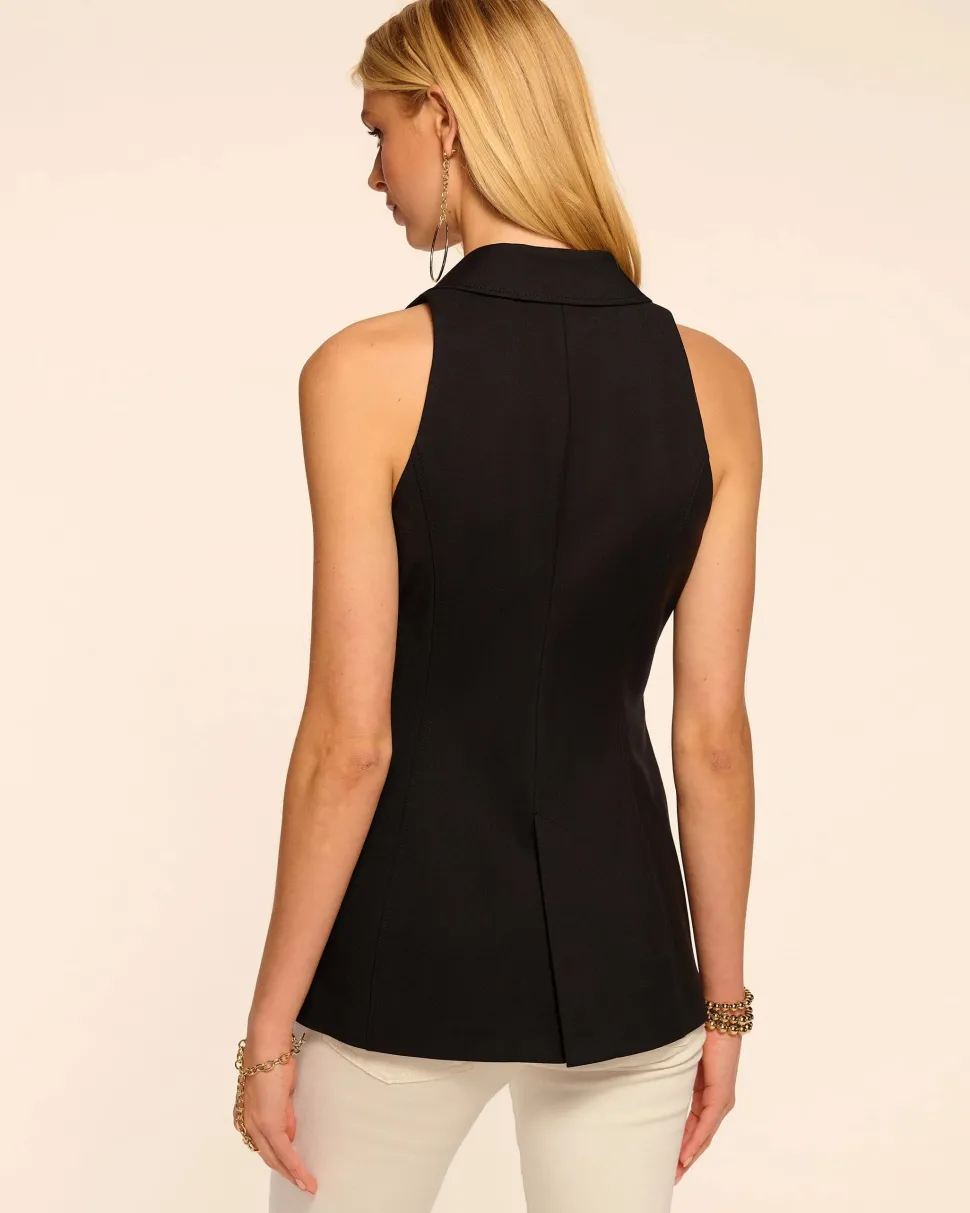 Lisa Vest