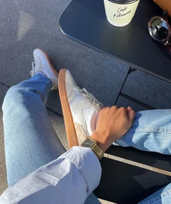 Notice Sneakers