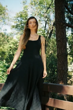 Reign Dress